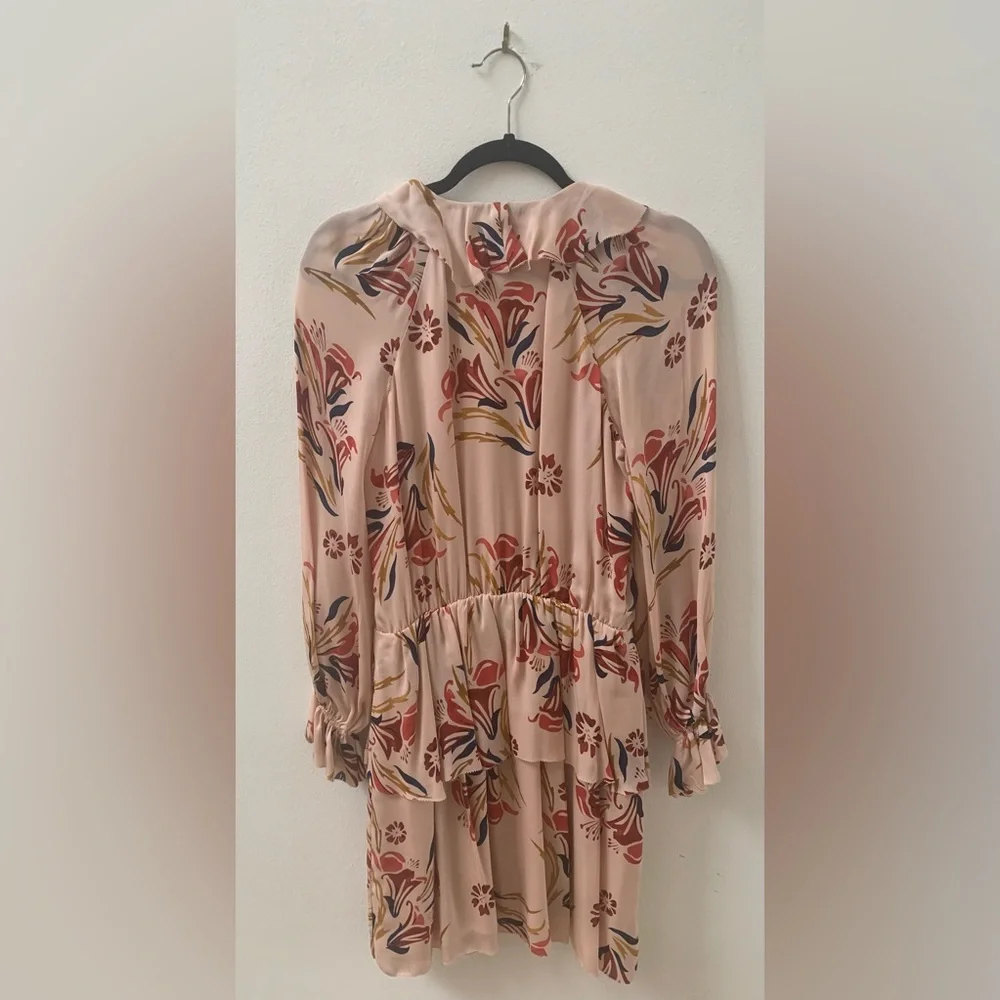 Joie Multi Colored Floral Print Dress
NWOT - Picture 5 of 10